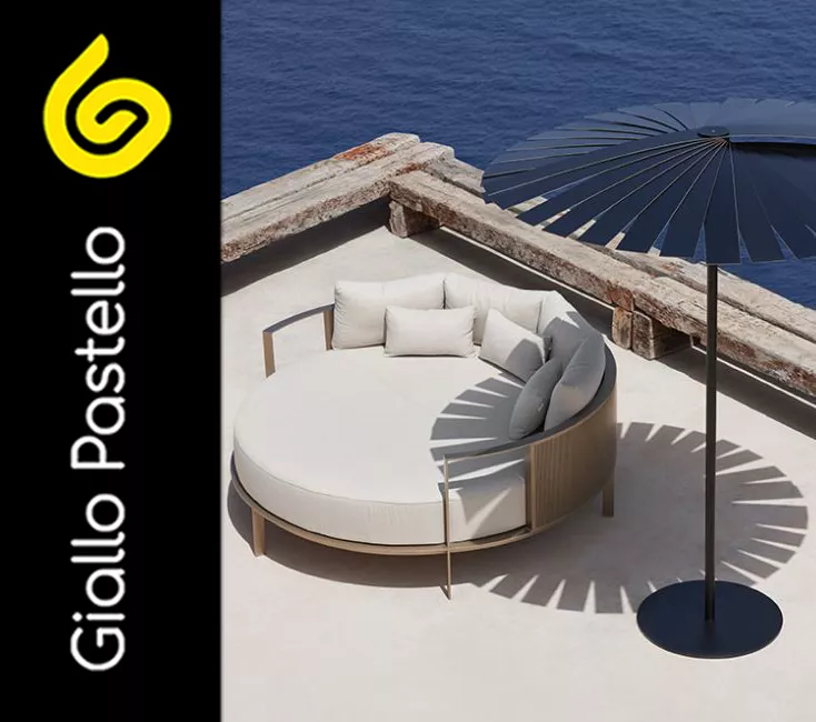 Arredare giardino: daybed e ombrellone - lettini